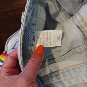 Jeans with rainbow stripe
